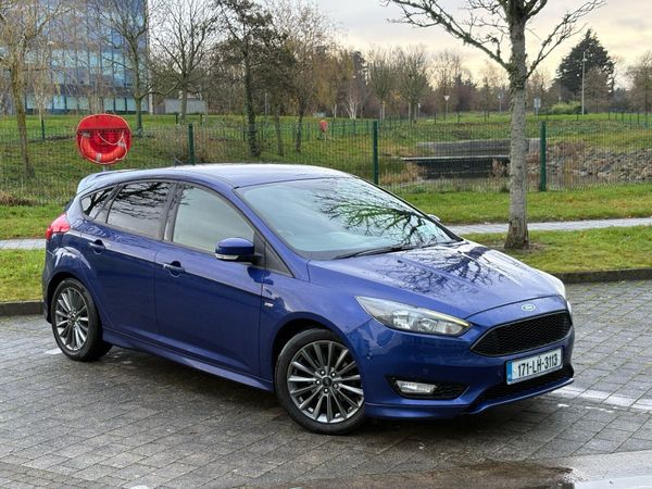 Ford Focus Hatchback, Diesel, 2017, Blue