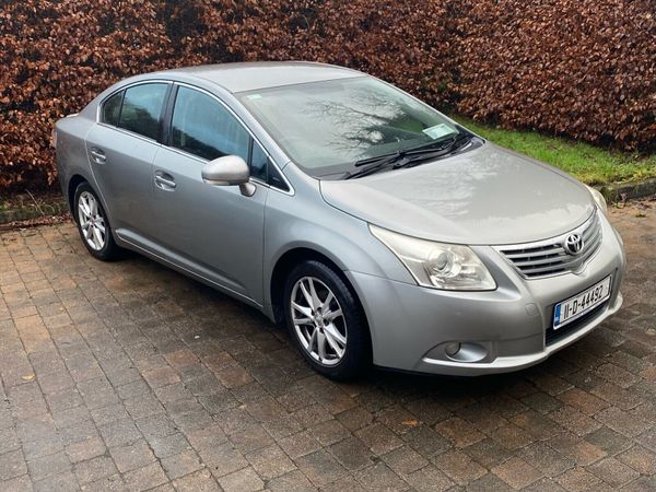 Toyota Avensis Saloon, Diesel, 2011, Grey