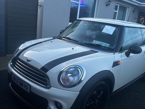 Mini One Hatchback, Diesel, 2013, White