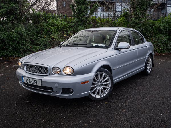 Jaguar X-Type Saloon, Diesel, 2010, Silver
