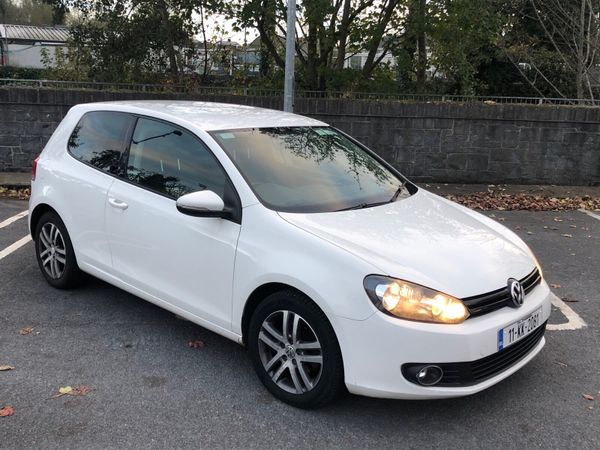 Volkswagen Golf Hatchback, Diesel, 2011, White
