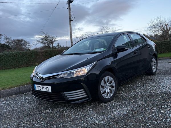 Toyota Corolla Saloon, Diesel, 2017, Black