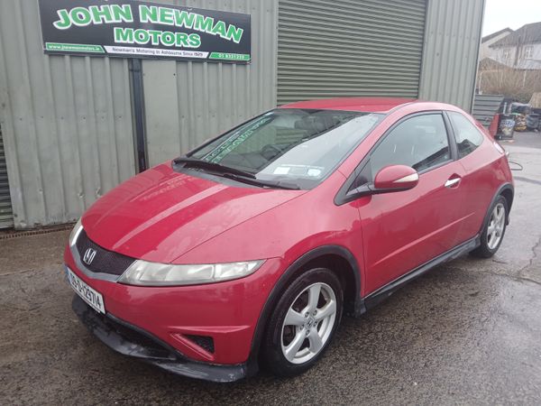 Honda Civic Hatchback, Petrol, 2009, Red