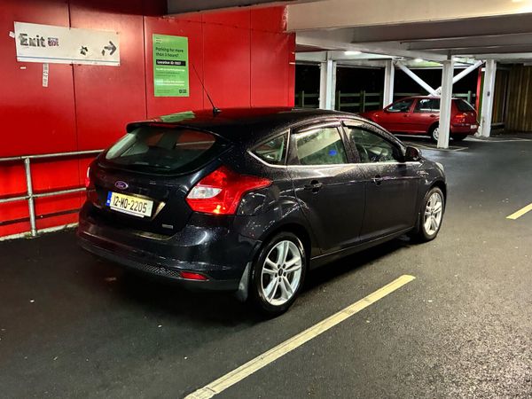 Ford Focus Hatchback, Diesel, 2012, Black