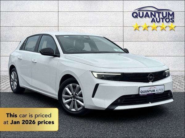 Opel Astra Hatchback, Petrol, 2022, White