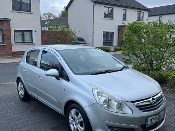 Opel Corsa Hatchback, Petrol, 2007, Silver