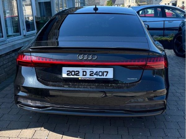 Audi 80 Hatchback, Petrol Plug-in Hybrid, 2020, Black