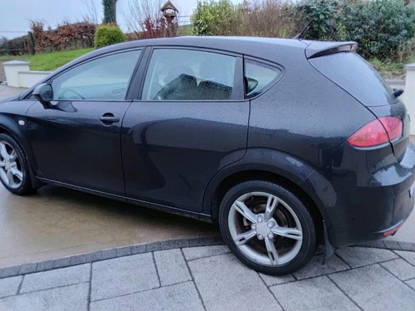 SEAT Leon Hatchback, Diesel, 2009, Black