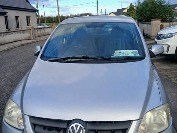 Volkswagen Fox Hatchback, Petrol, 2007, Silver