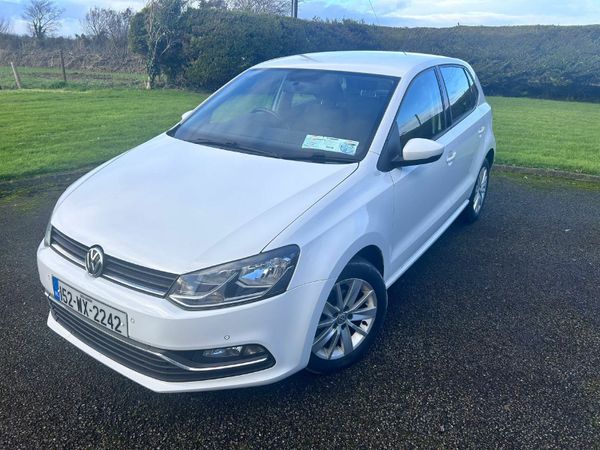 Volkswagen Polo Hatchback, Diesel, 2015, White