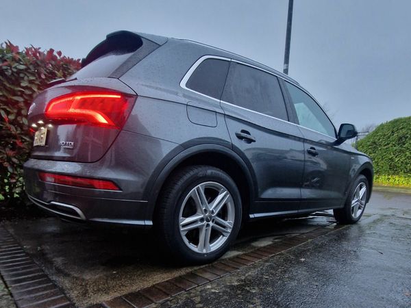 Audi Q5 SUV, Diesel, 2019, Grey