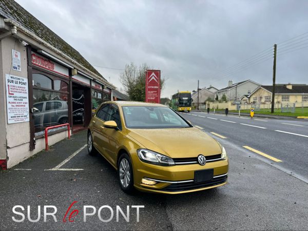 Volkswagen Golf Hatchback, Petrol, 2017, Gold