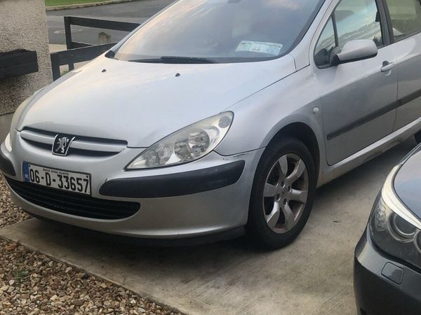 Peugeot 307 Hatchback, Diesel, 2006, Grey