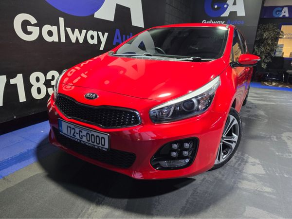 Kia Ceed Hatchback, Diesel, 2017, Red
