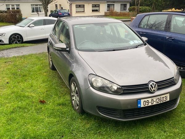 Volkswagen Golf Hatchback, Petrol, 2009, Grey