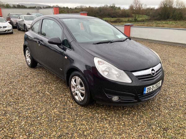 Opel Corsa Hatchback, Petrol, 2009, Black