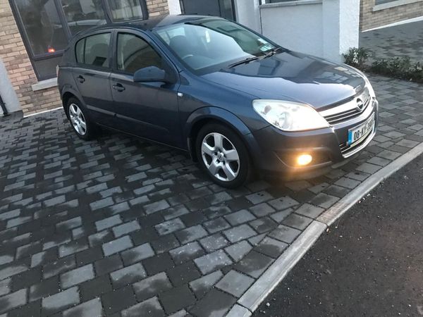 Opel Astra Hatchback, Petrol, 2008, Blue