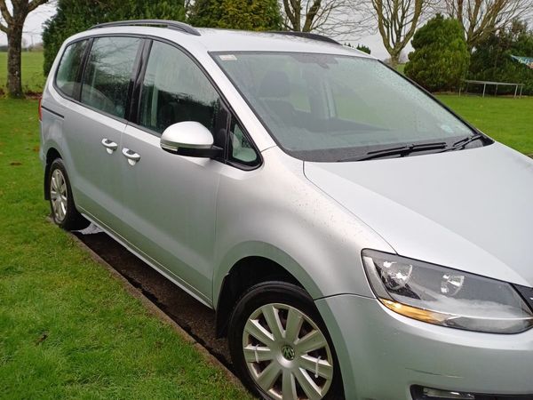 Volkswagen Sharan MPV, Diesel, 2011, Silver