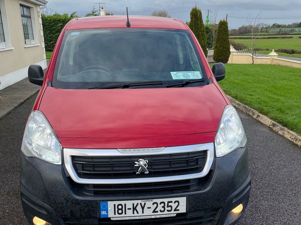 Peugeot Partner MPV, Diesel, 2018, Red