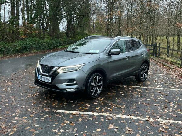 Nissan Qashqai SUV, Diesel, 2017, Grey
