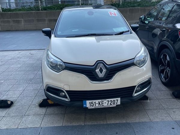 Renault Captur Hatchback, Petrol, 2015, Beige