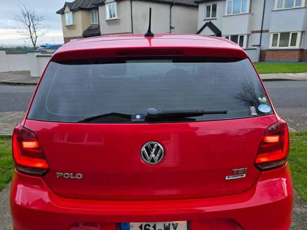 Volkswagen Polo Hatchback, Petrol, 2016, Red