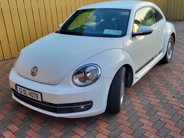 Volkswagen Beetle Hatchback, Diesel, 2012, White