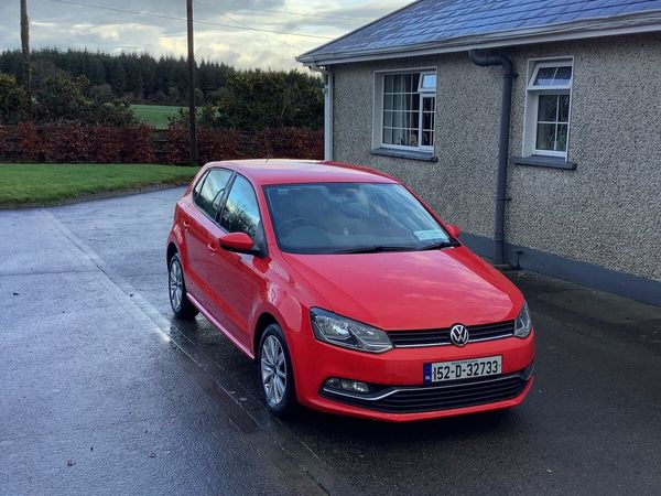 Volkswagen Polo Hatchback, Diesel, 2015, Red