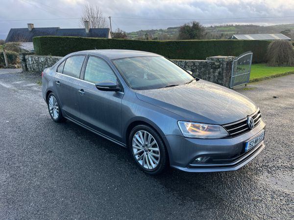 Volkswagen Jetta Saloon, Diesel, 2015, Grey