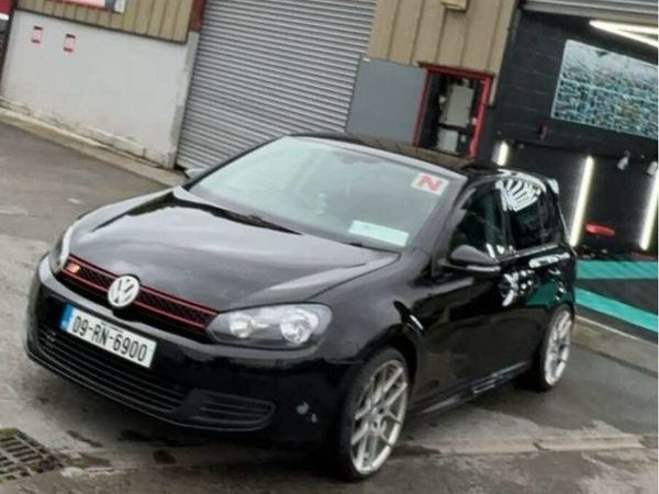 Volkswagen Golf Hatchback, Diesel, 2009, Black