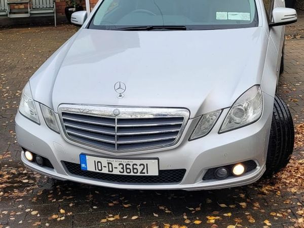 Mercedes-Benz E-Class Saloon, Diesel, 2010, Silver