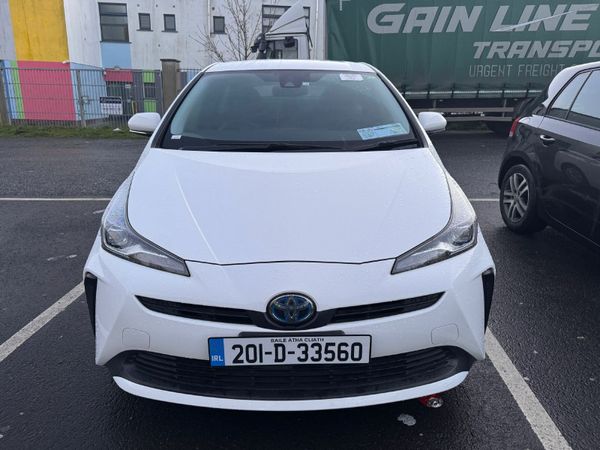 Toyota Prius Hatchback, Petrol Hybrid, 2020, White