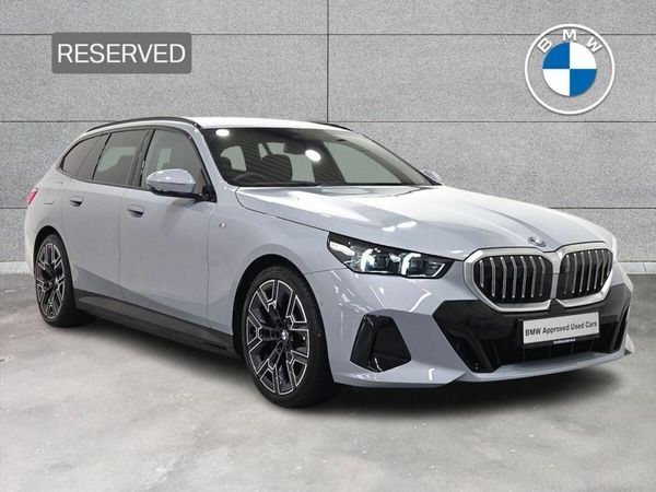 BMW 5-Series Estate, Petrol Plug-in Hybrid, 2025, Grey