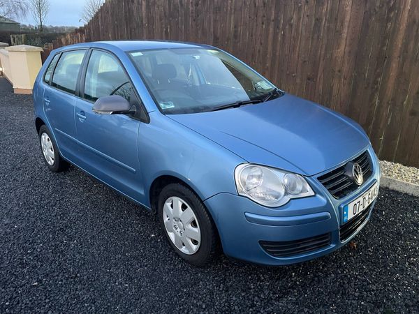 Volkswagen Polo Hatchback, Petrol, 2007, Blue