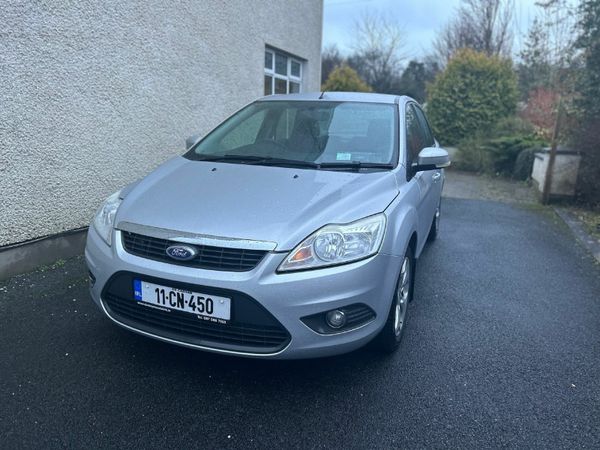 Ford Focus Saloon, Diesel, 2011, Silver
