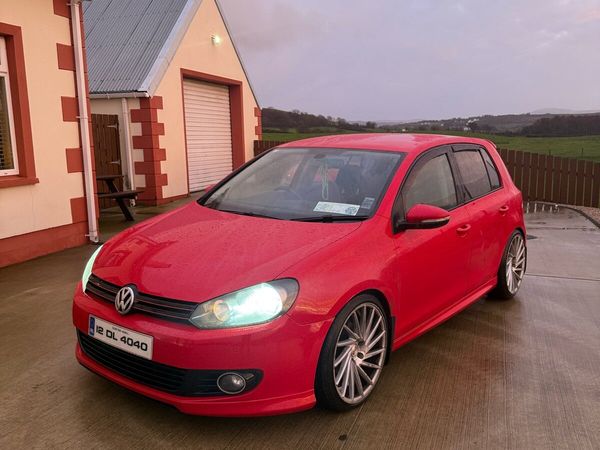 Volkswagen Golf Hatchback, Diesel, 2012, Red