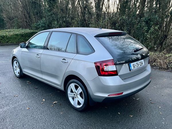 Skoda Rapid Hatchback, Diesel, 2016, Beige