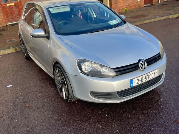 Volkswagen Golf Hatchback, Diesel, 2012, Silver