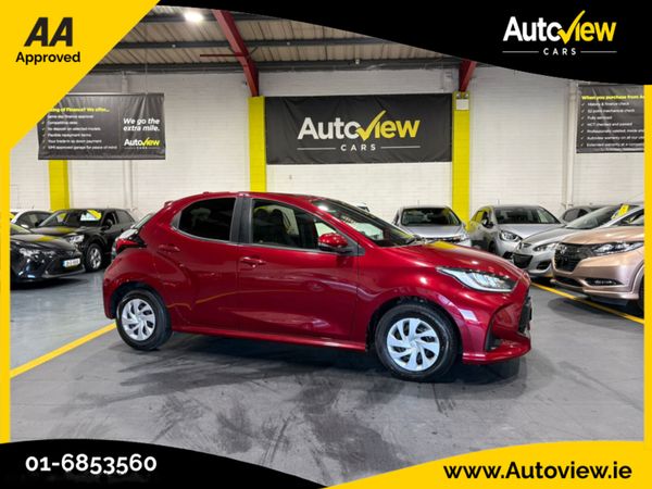 Toyota Yaris Hatchback, Petrol Hybrid, 2020, Red