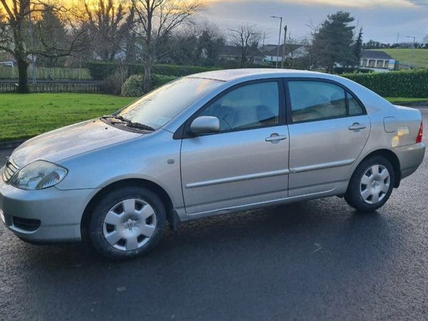 Toyota Corolla Saloon, Petrol, 2006, Silver