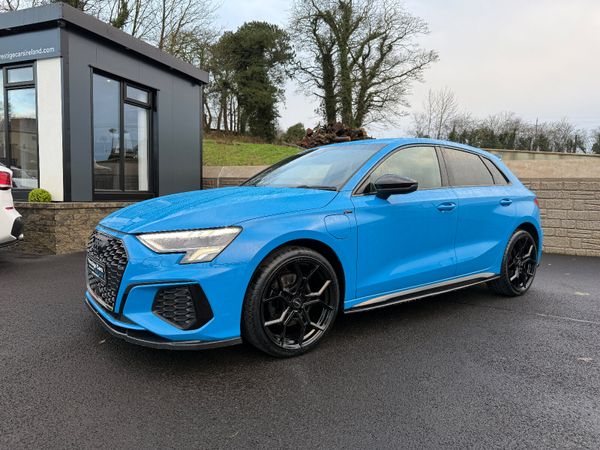 Audi A3 Hatchback, Petrol Hybrid, 2021, Blue