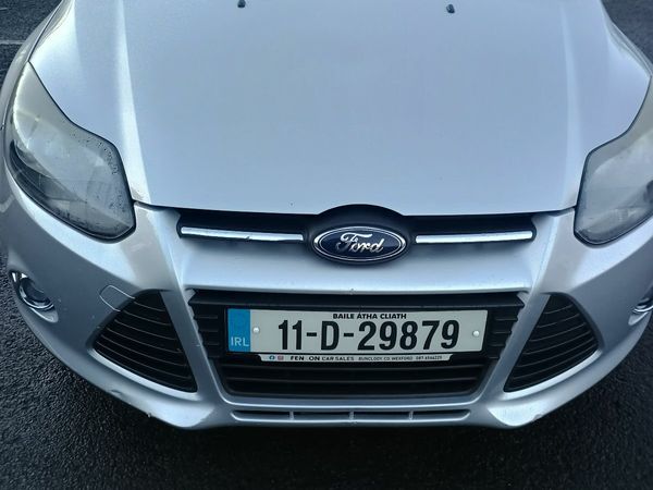 Ford Focus Saloon, Diesel, 2011, Silver