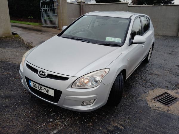 Hyundai i30 Hatchback, Diesel, 2008, Silver