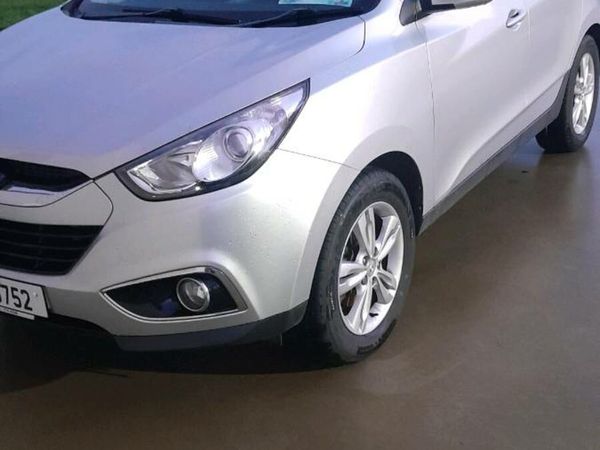 Hyundai ix35 SUV, Diesel, 2011, Silver