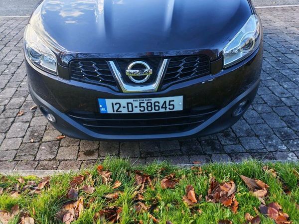 Nissan Qashqai Hatchback, Diesel, 2012, Black