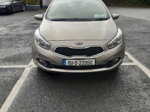 Kia Ceed Hatchback, Petrol, 2015, Silver