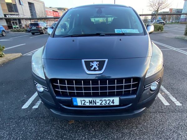 Peugeot 3008 MPV, Diesel, 2012, Blue