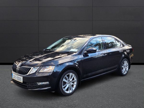 Skoda Octavia Saloon, Diesel, 2020, Black