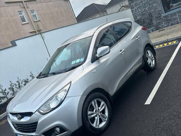 Hyundai ix35 SUV, Diesel, 2012, Silver