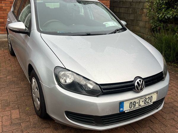 Volkswagen Golf Hatchback, Petrol, 2009, Silver